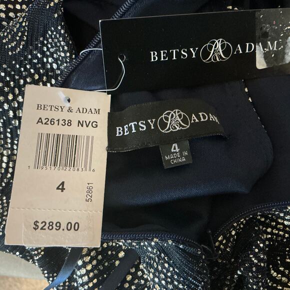 Betsy & Adam Sleeveless Halter Evening Gown Size 4 Blue and Gold Metallic Dress - Picture 10 of 12